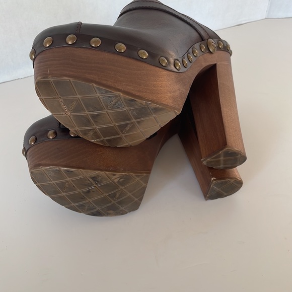 Chanel Brown Leather Platform Clogs - Picture 8 of 11